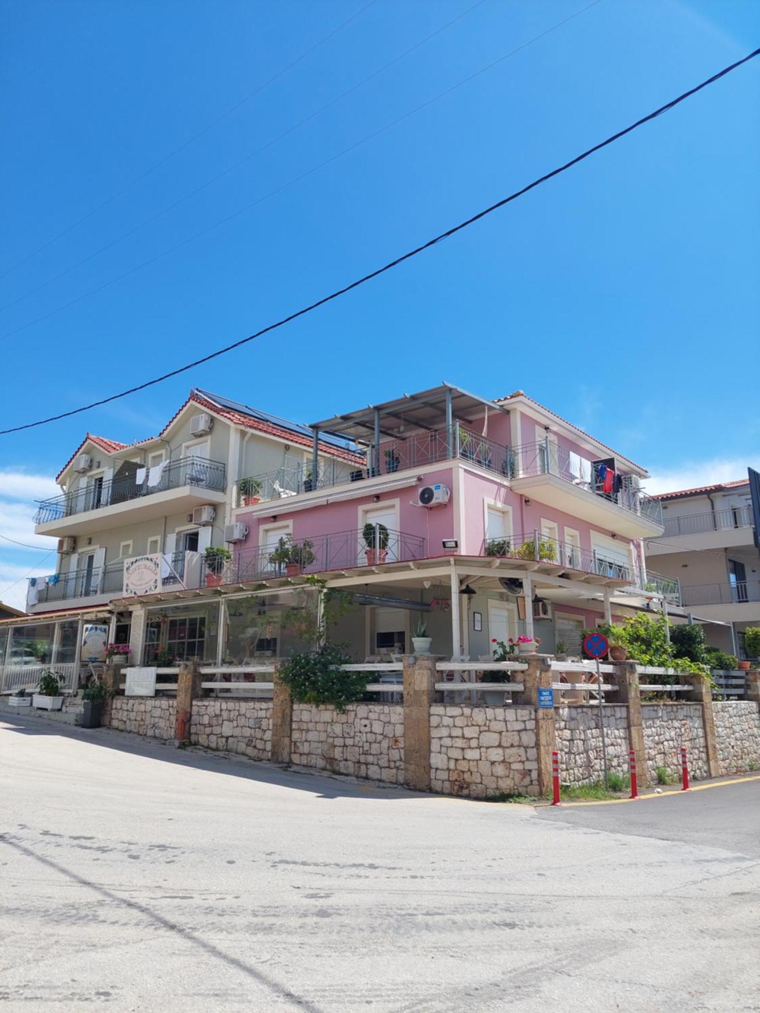 Nikkos Apartments Skala  Exterior photo